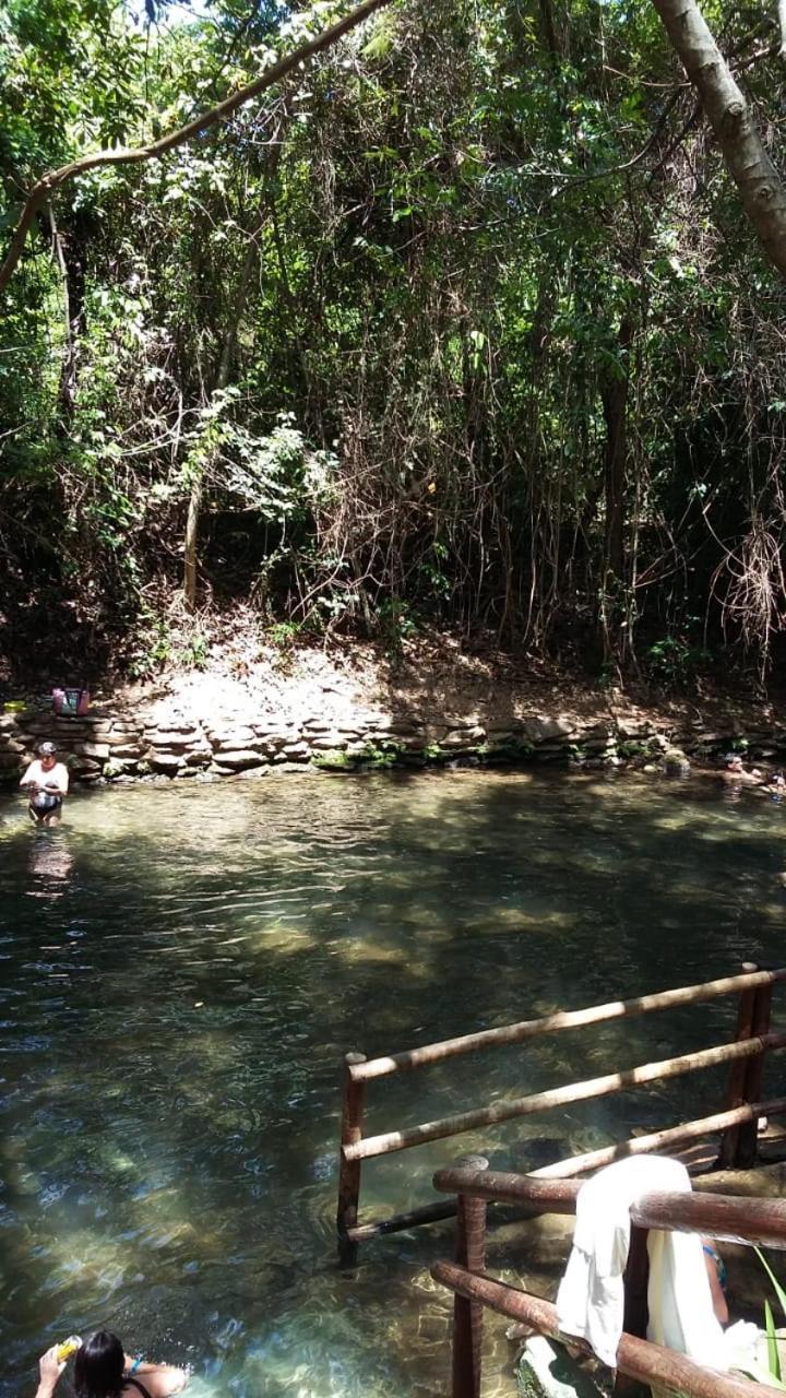 Aguas Da Serra Com Acesso Ao Rio E Vista Pra Serra Rio Quente Extérieur photo